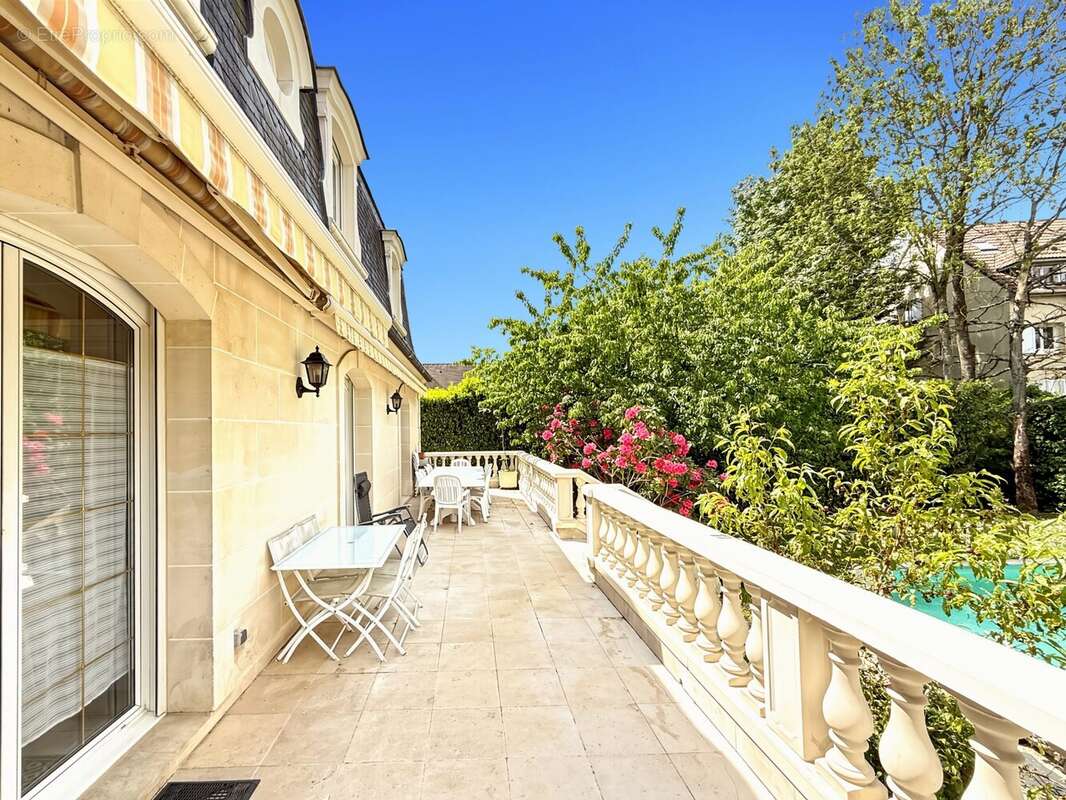 Maison à LE PLESSIS-TREVISE