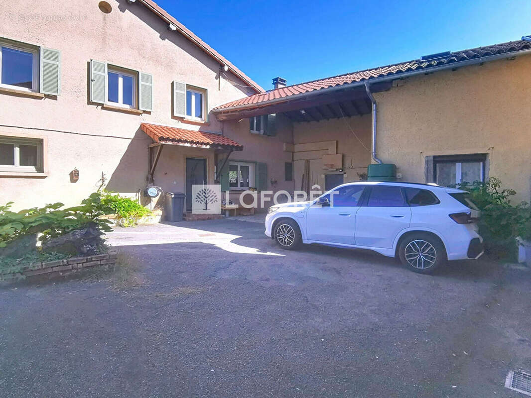 Maison à AMBERIEUX-EN-DOMBES