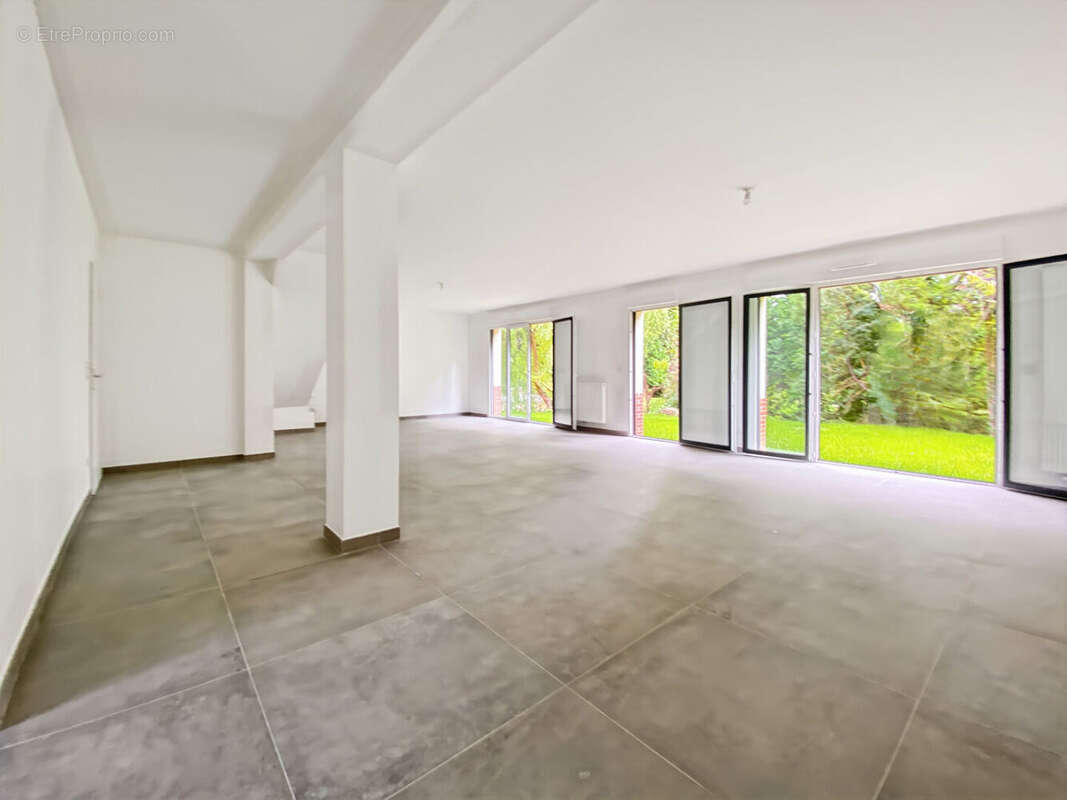 Maison - mantes la ville - 141m2 - photo 3