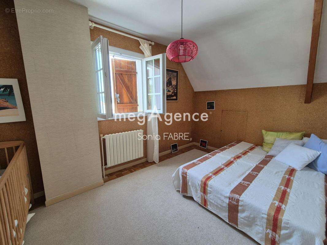 Maison à BOUGUENAIS