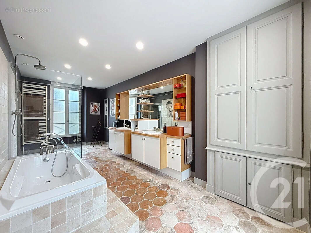 Maison à VILLENAUXE-LA-GRANDE