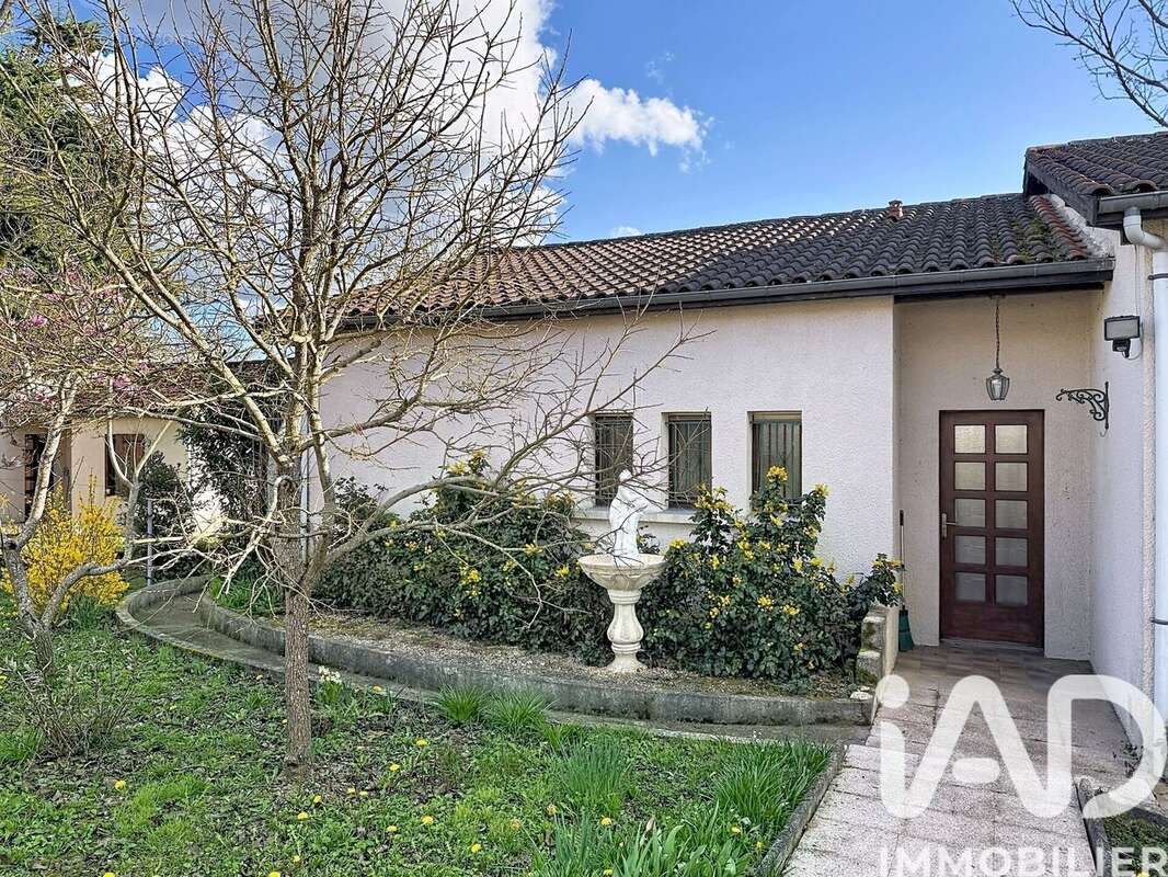 Photo 3 - Maison à DAUSSE