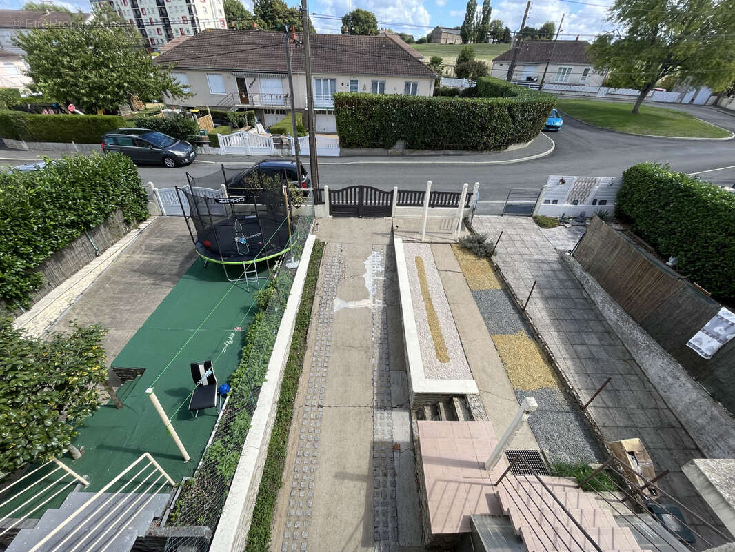 Maison à SABLE-SUR-SARTHE