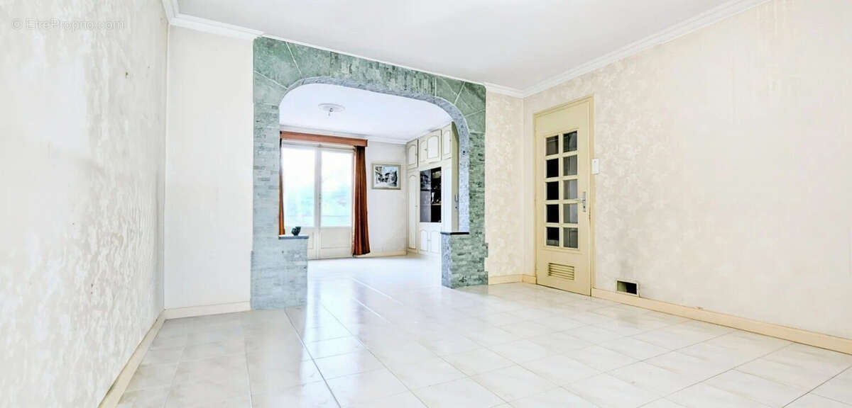 Maison 155 m² à Gaillard  - photo 5