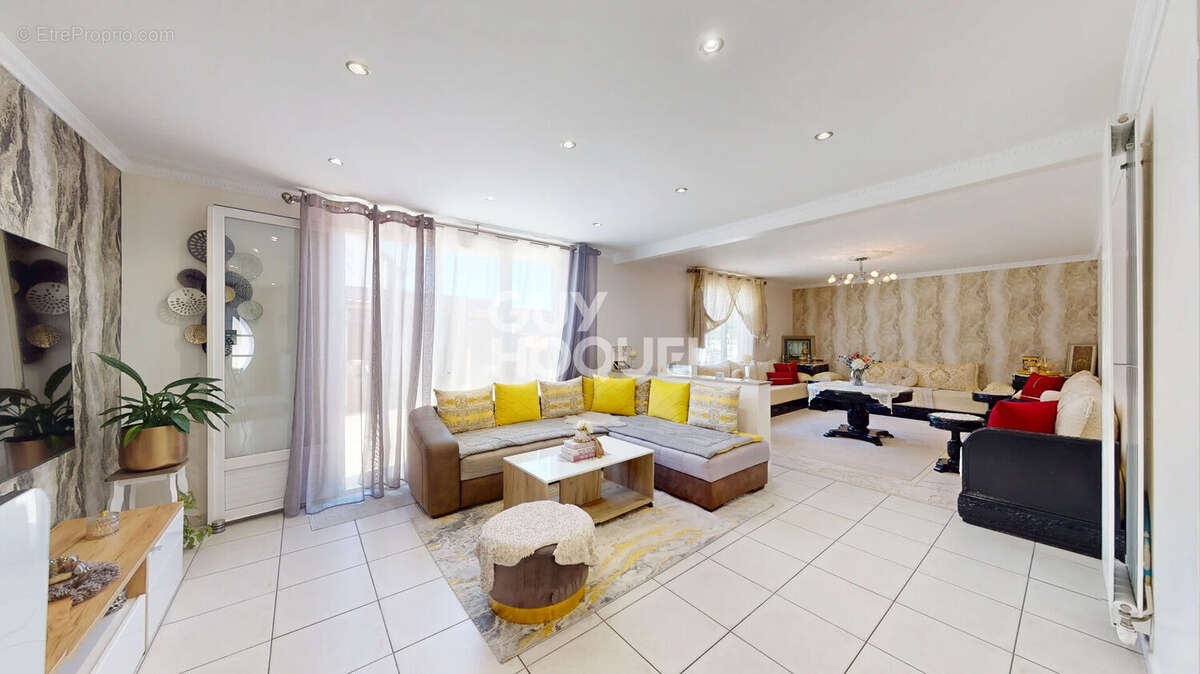 Maison récente 7 pièces à vendre à Franconville - Centre-Ville - photo 2