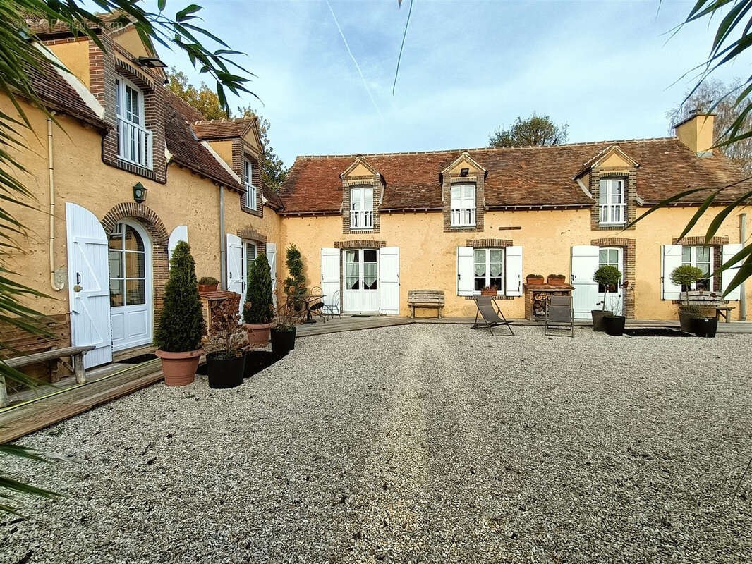 Maison à SENONCHES