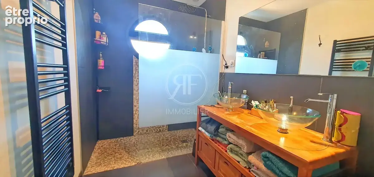 Maison contemporaine T4  - 120m² - Piscine & Jardin - photo 9
