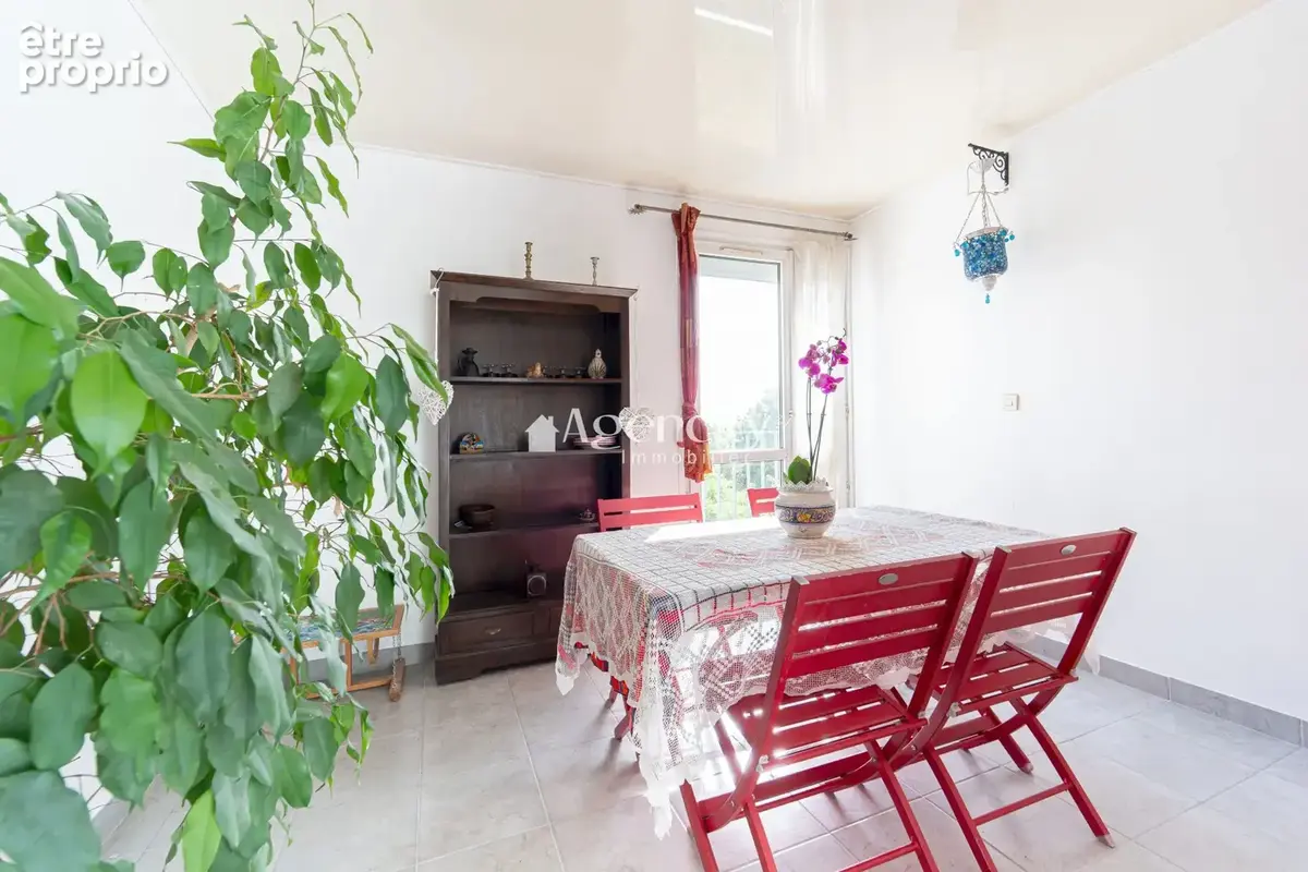 Appartement 4 pièces 83 m² à vendre à Torcy (77200) - photo 4