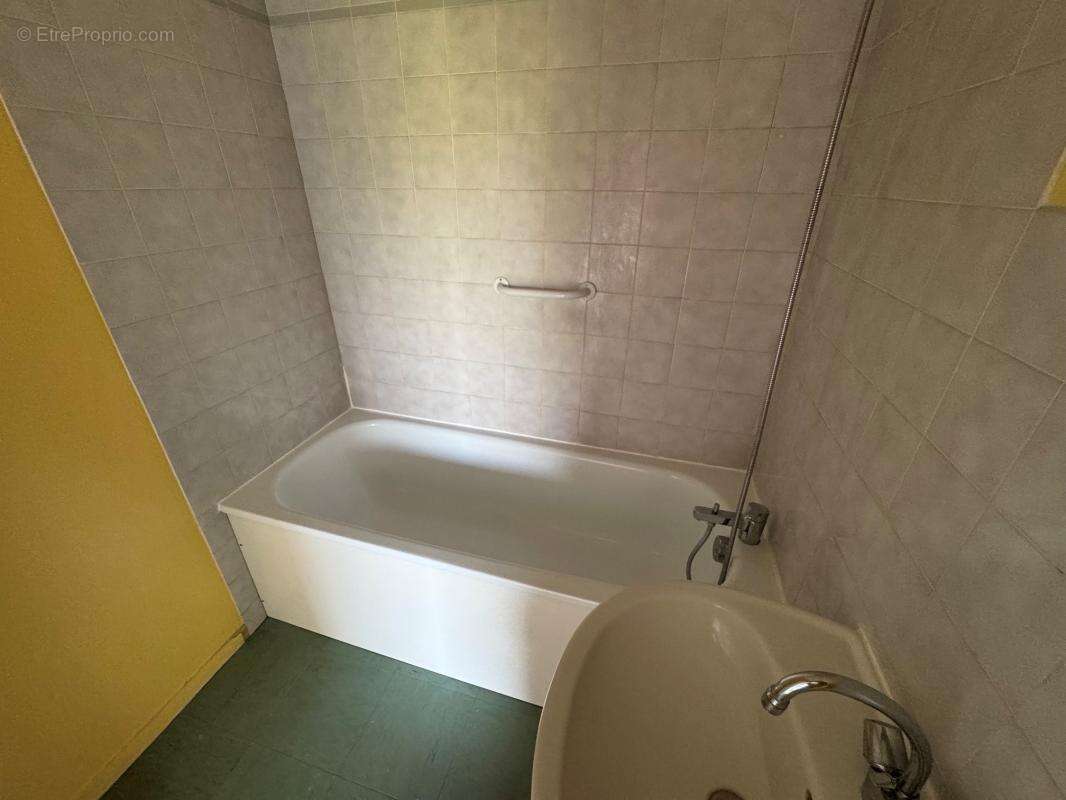 Appartement à VILLEFONTAINE