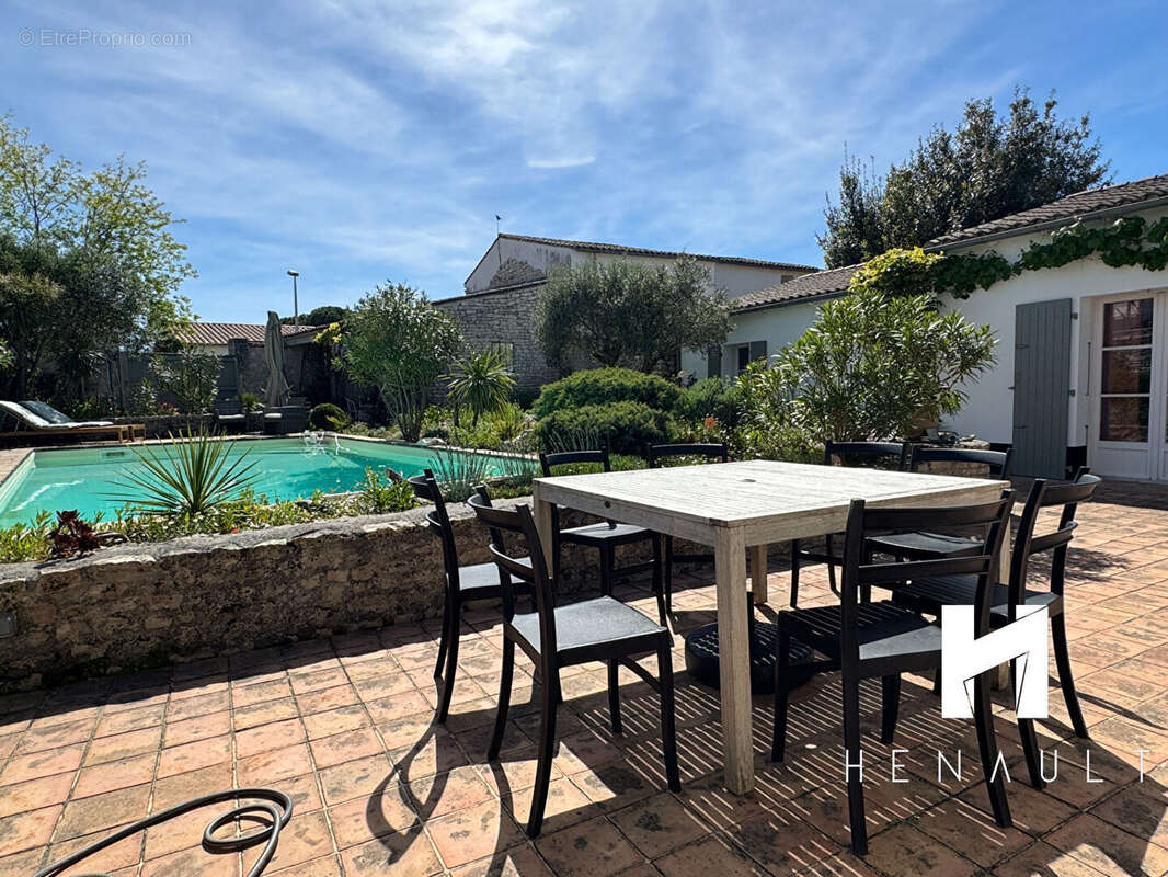 Maison à LE BOIS-PLAGE-EN-RE