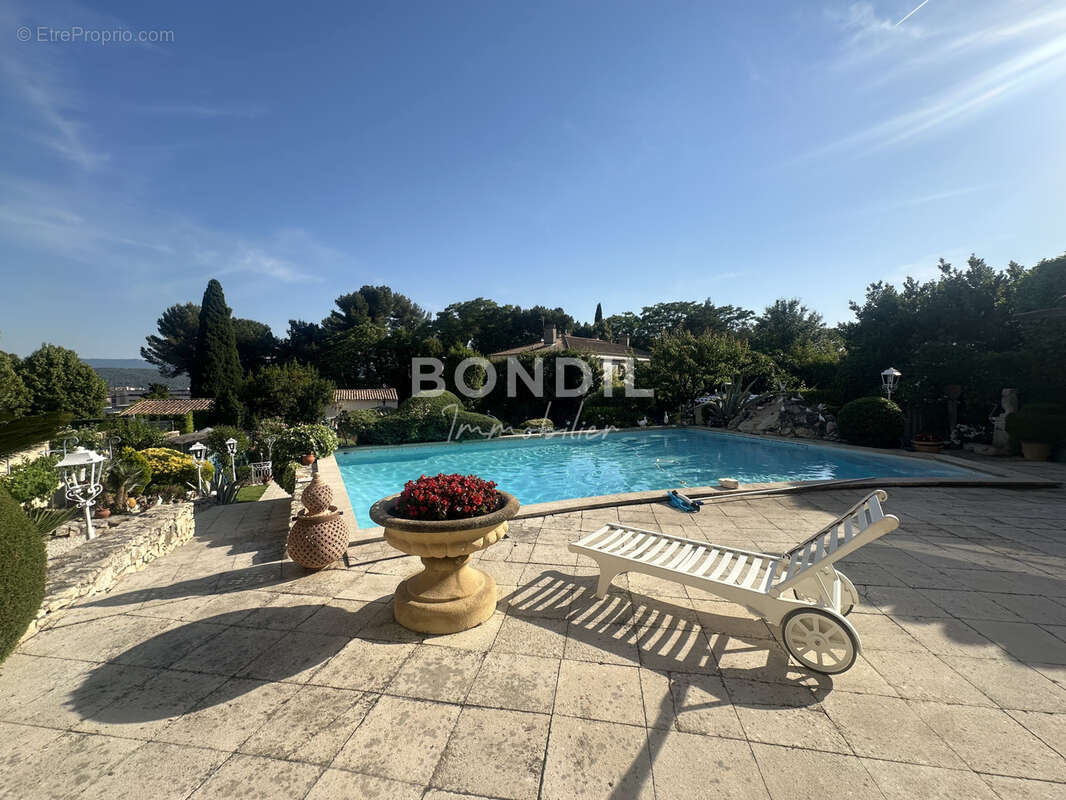 Viager occupé superbe maison avec vue panoramique Aix-en-Provence - photo 4
