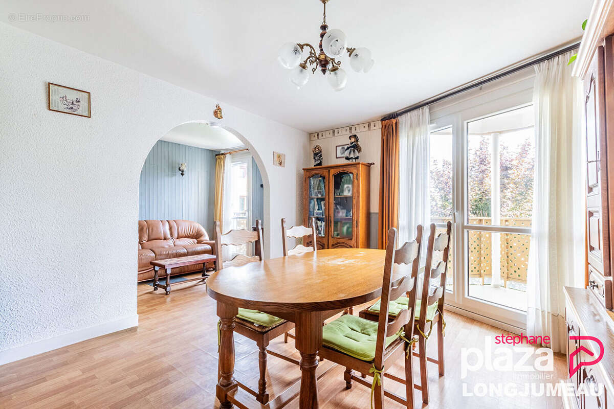 Appartement à LONGJUMEAU