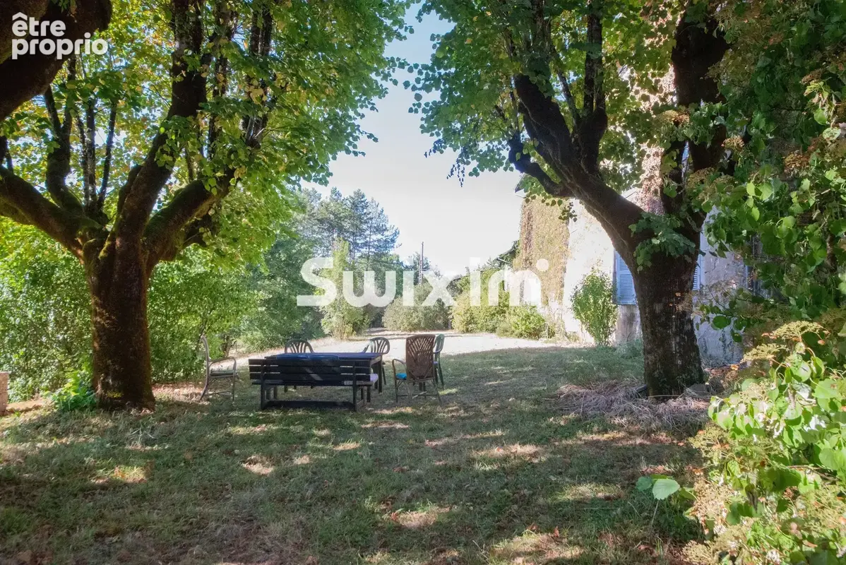 Belle maison de maître 18è en petite montagne - photo 2