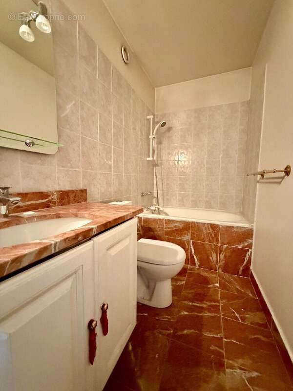 Appartement à ROSNY-SOUS-BOIS