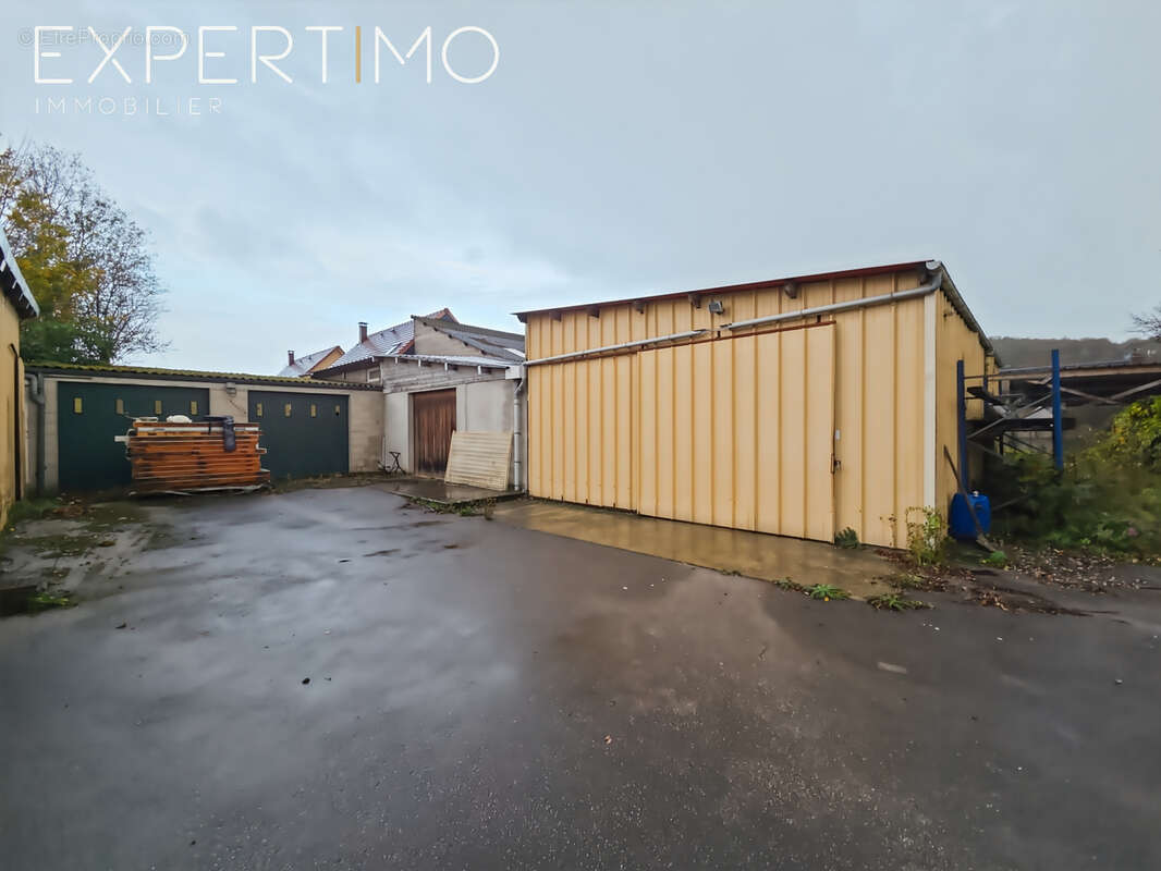 Parking à CRIEL-SUR-MER