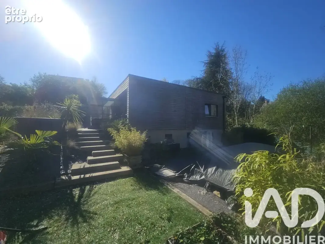 Photo 1 - Maison à MONTIVILLIERS