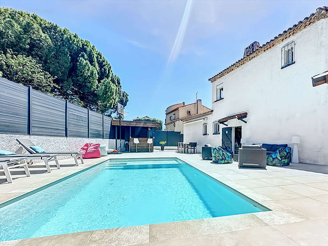 Maison à PLAN-DE-CUQUES