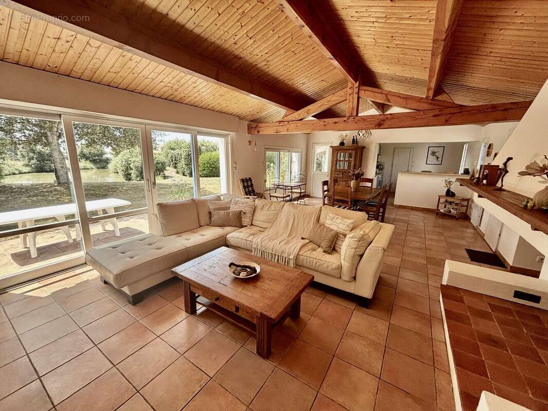 Maison 132 m² à Noirmoutier-En-L'ile  - photo 2
