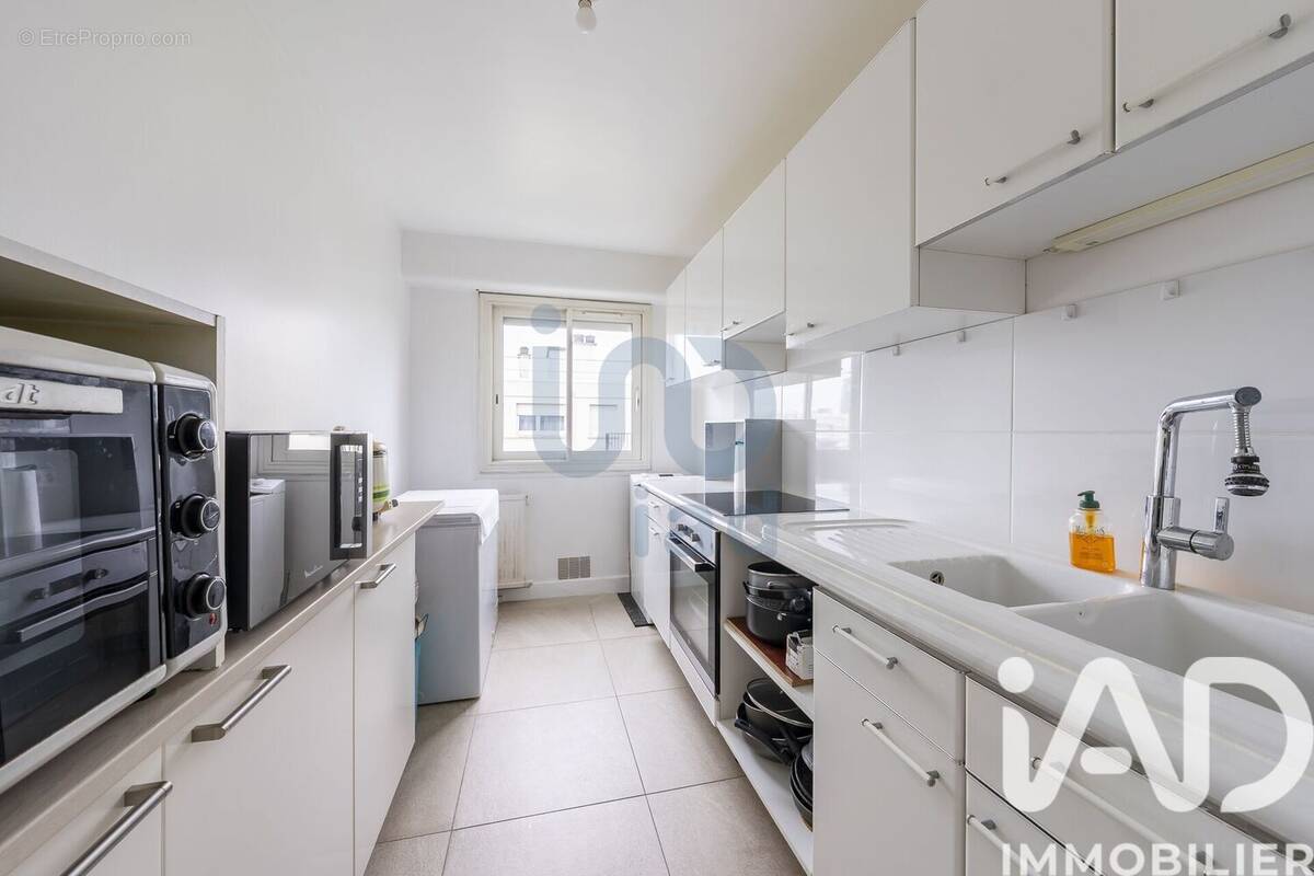 Photo 1 - Appartement à CHEVILLY-LARUE