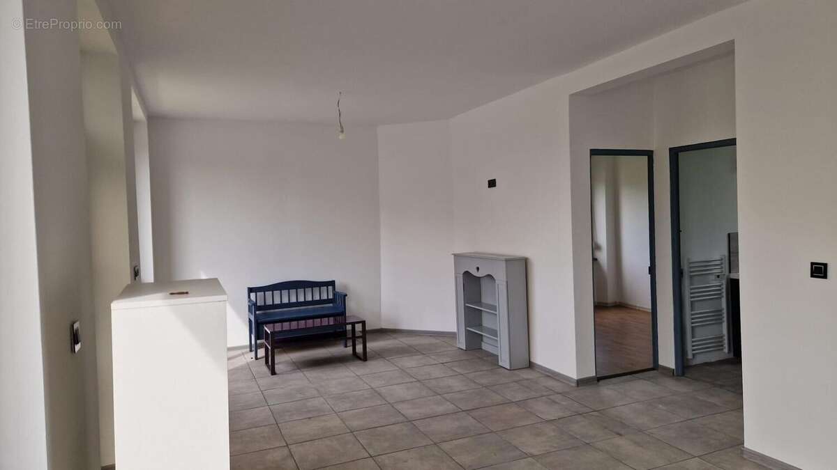 Maison 73 m² à Laurenan  - photo 2