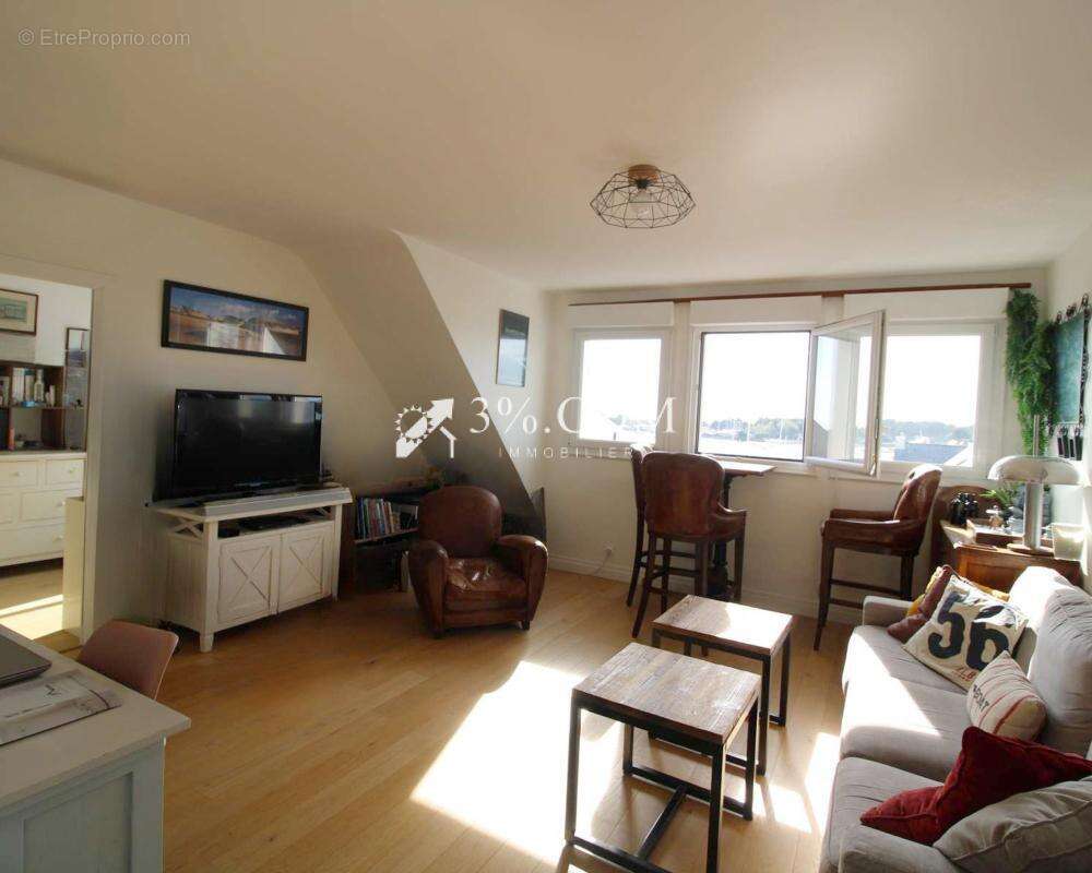 Appartement à ETEL