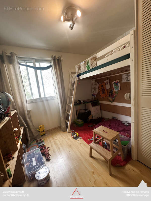 Appartement à SASSENAGE