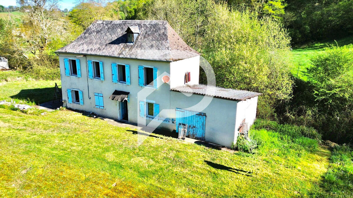 Maison à LUCQ-DE-BEARN