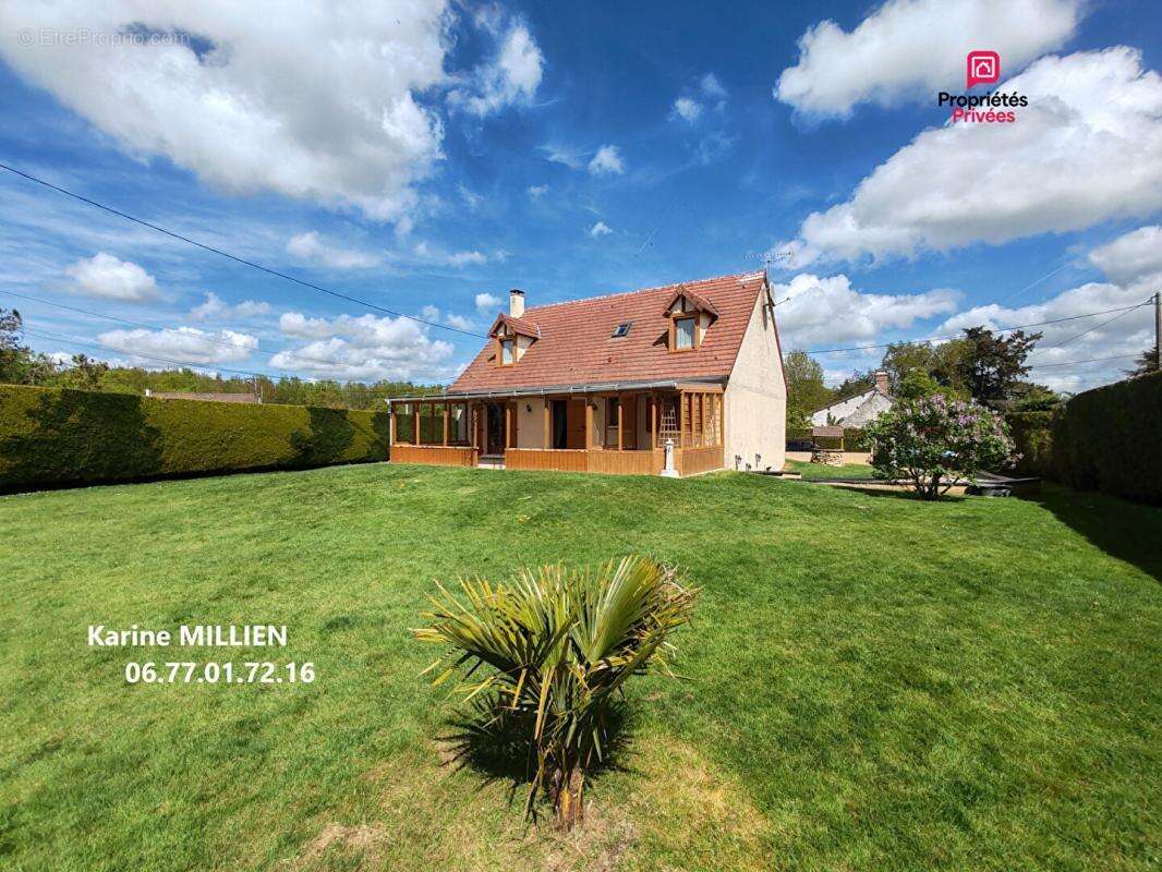 Maison à MARCILLY-LA-CAMPAGNE