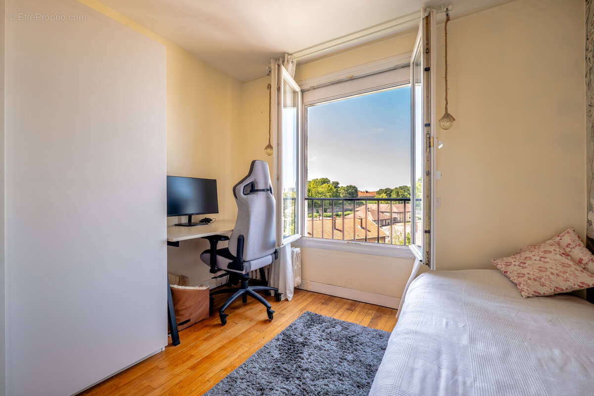 Appartement à NOGENT-SUR-MARNE