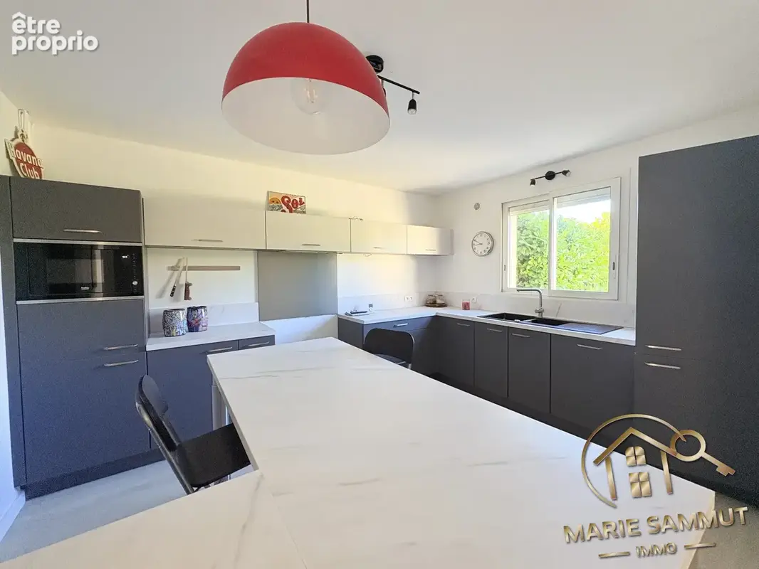 Maison 5 pièces 163 m² à vendre à Saint-Georges-D'orques (34680) - photo 2