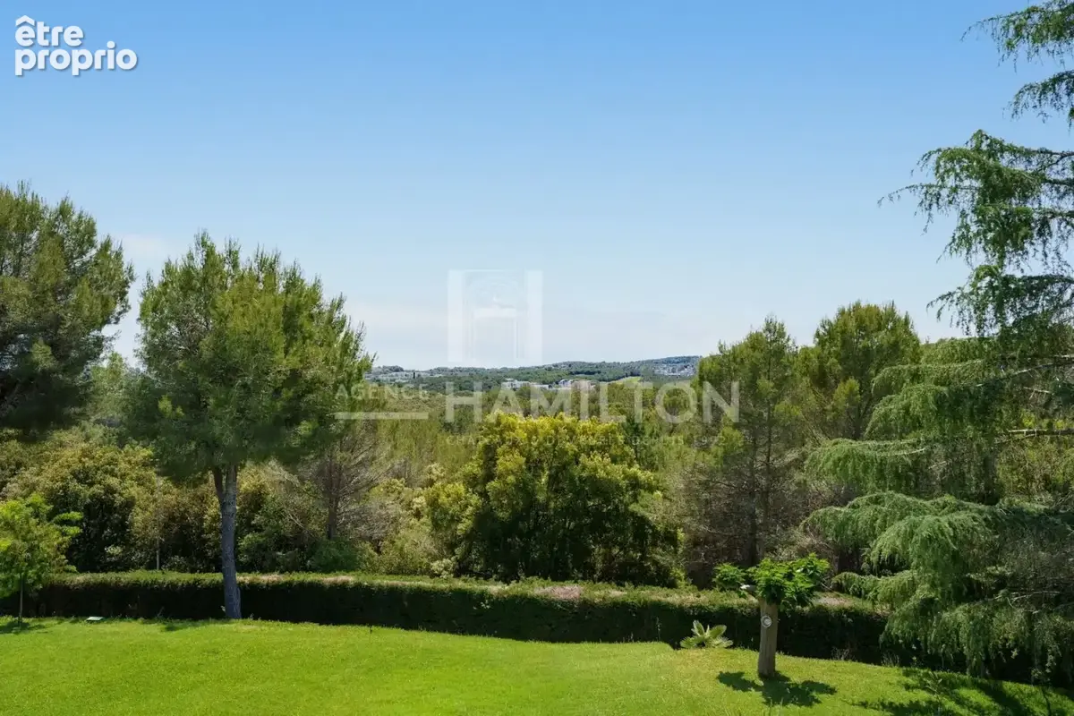 Biot villa avec vue, 4 chambres et une maison d'amis avec 2 cham - photo 17
