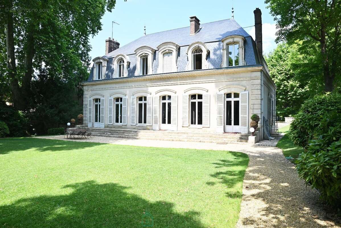 Maison à SENS