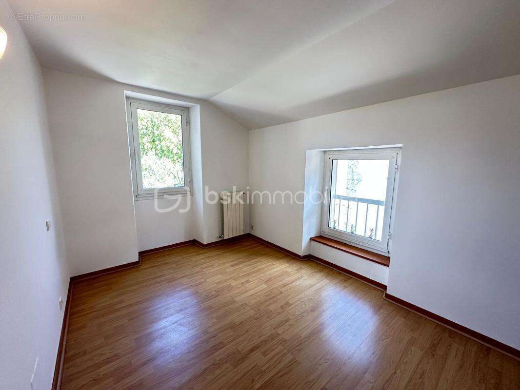 Maison centre ville - photo 5