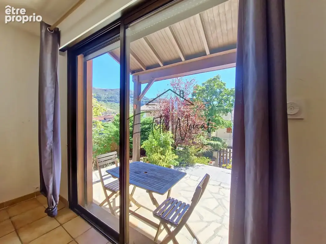 Maison familiale avec jardin   Millau, quartier du Puits Calès - photo 9