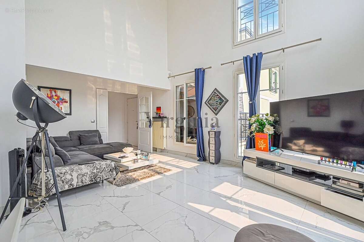 Appartement à MAISONS-ALFORT
