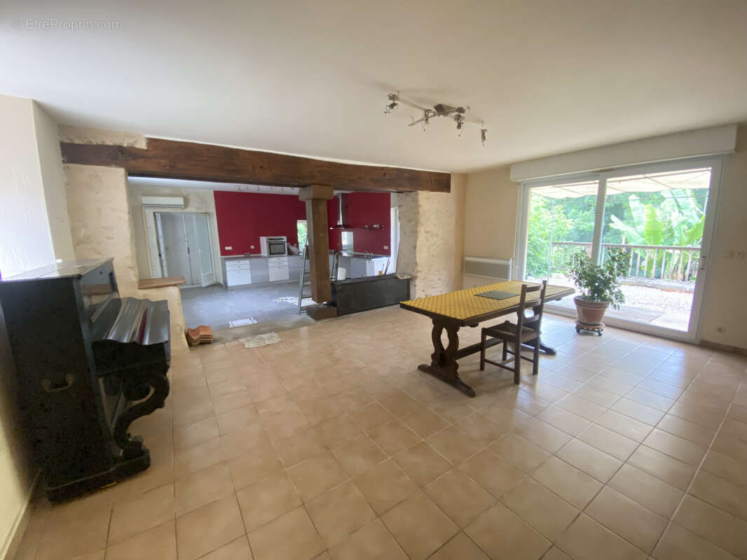 Maison à SAUVETERRE-DE-GUYENNE