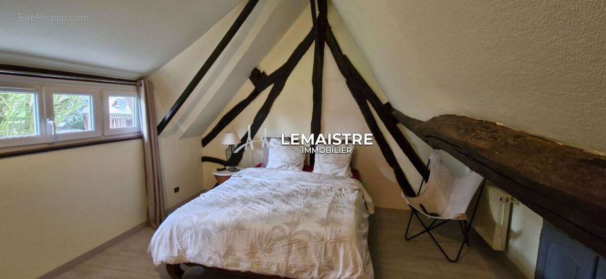 Maison à vendre - Aux portes d'Yvetot - 215 m² - 6 chambres - Suite parentale - Terrain de 1 780 m² - photo 10