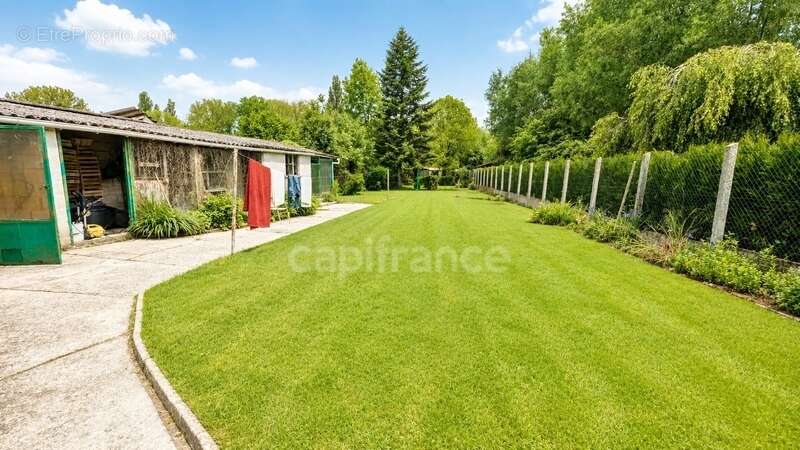 Maison individuelle Semi plain-pied - 117 m² - 3 chambres + bureau – cour – garage - dépendances – Valenciennes - photo 12