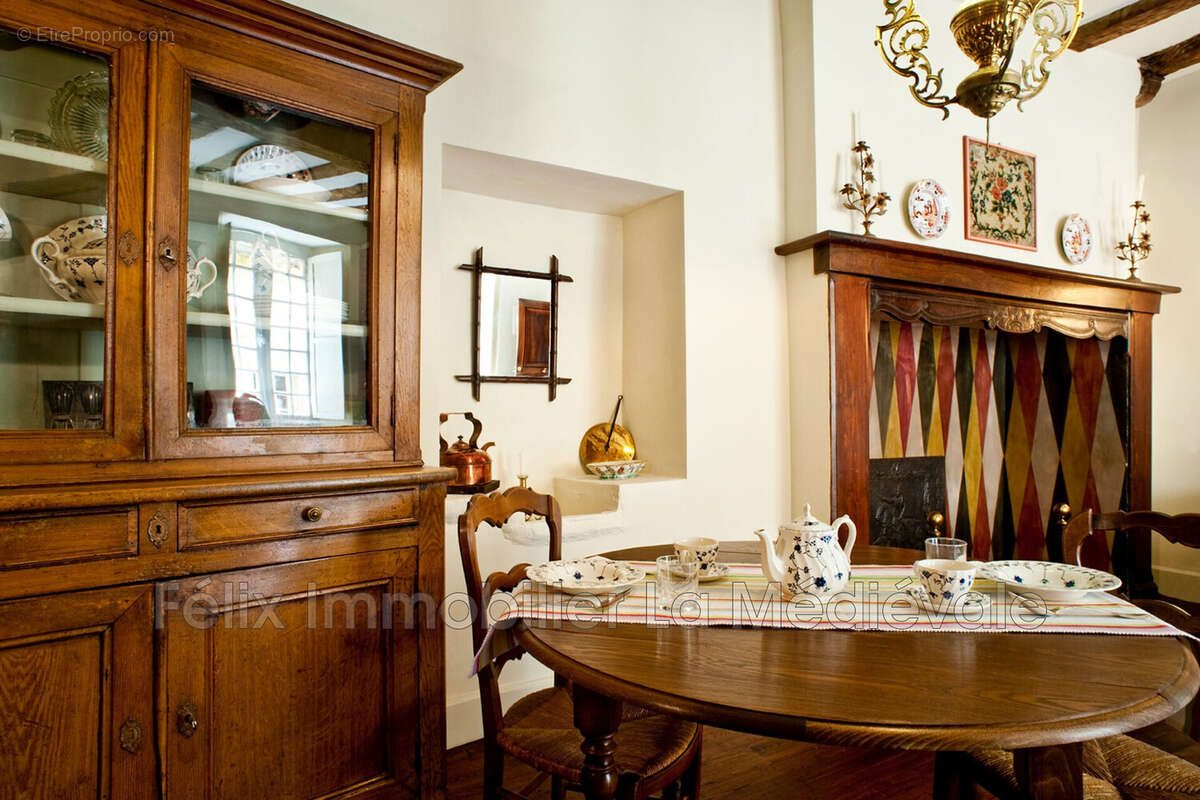 Appartement à SARLAT-LA-CANEDA