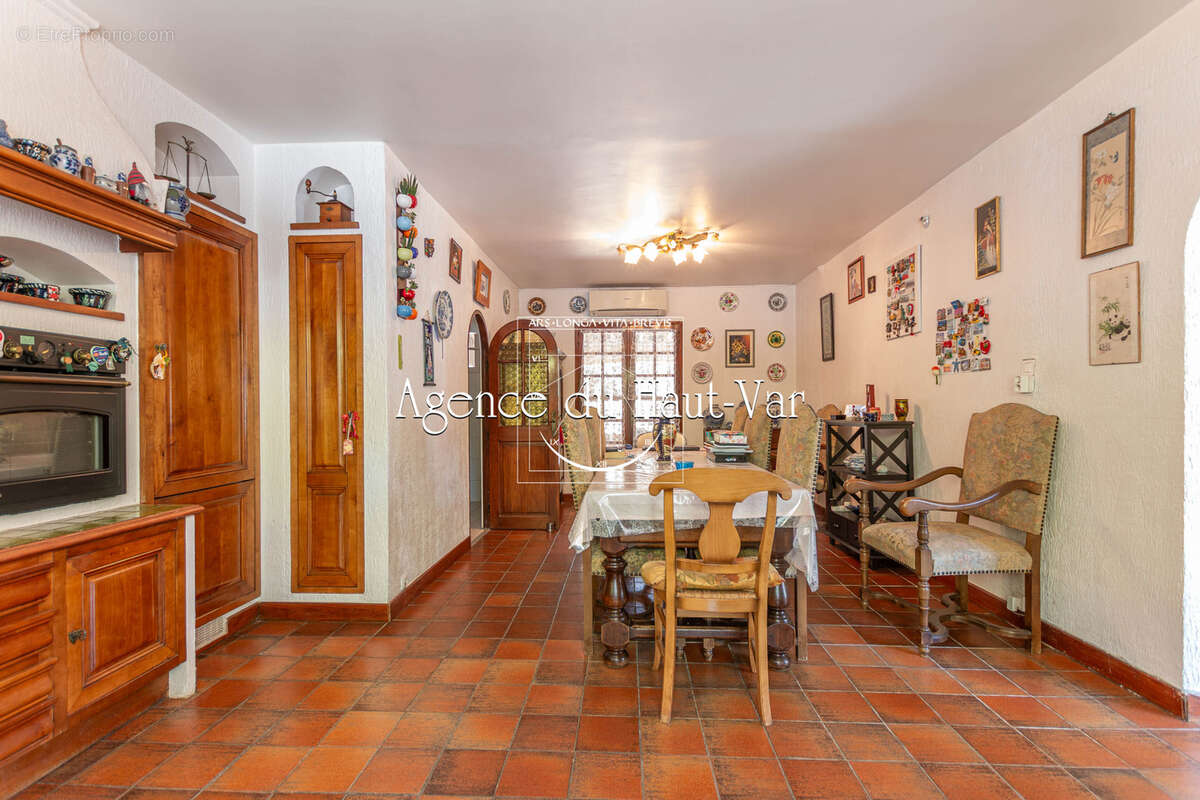 Maison 2 niveaux, maisons d'amis - Investissement locatif - photo 18