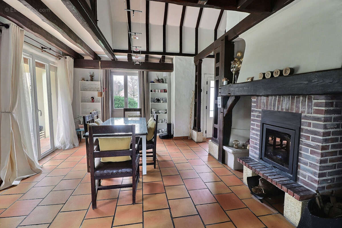 Maison à RAMBOUILLET