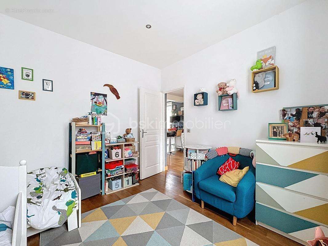 Appartement à RUEIL-MALMAISON