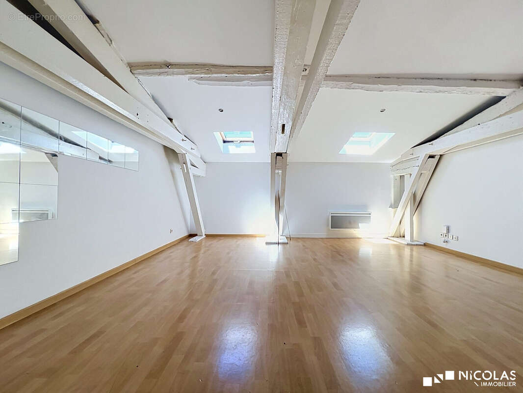 Appartement à BORDEAUX