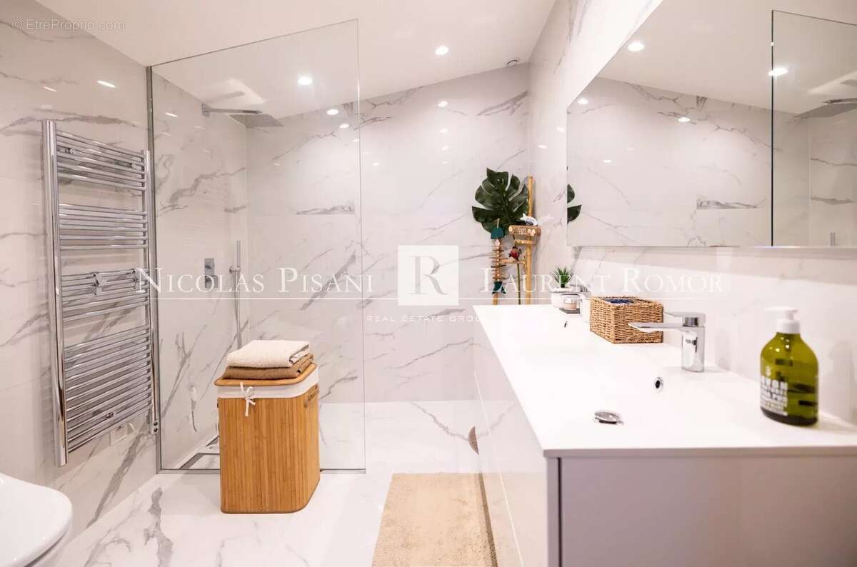 Appartement à VILLEFRANCHE-SUR-MER