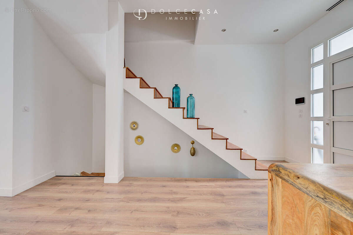 Maison à LE PERREUX-SUR-MARNE