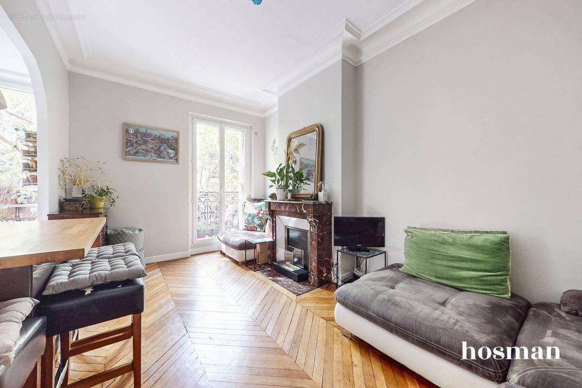 Appartement à PARIS-19E