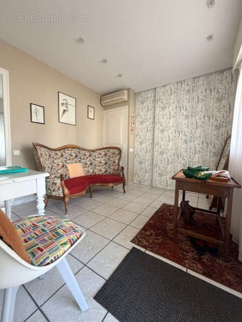 Maison à YGOS-SAINT-SATURNIN