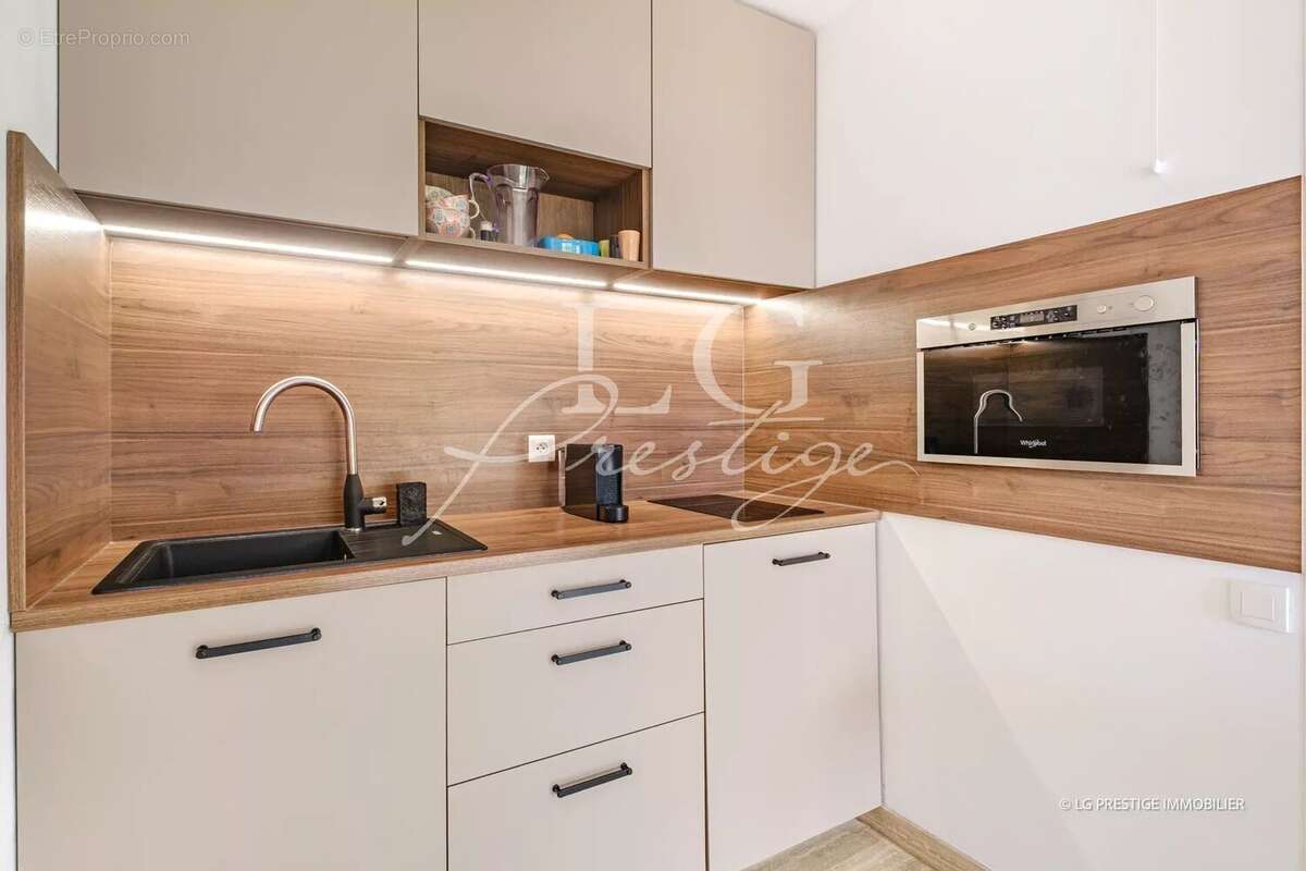 Appartement à MANDELIEU-LA-NAPOULE