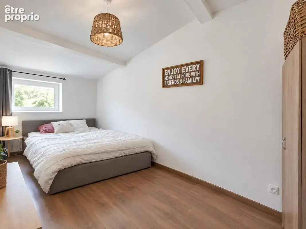 Maison 4 pièces 83 m² à vendre à Saint-Genis-Laval (69230) - photo 8
