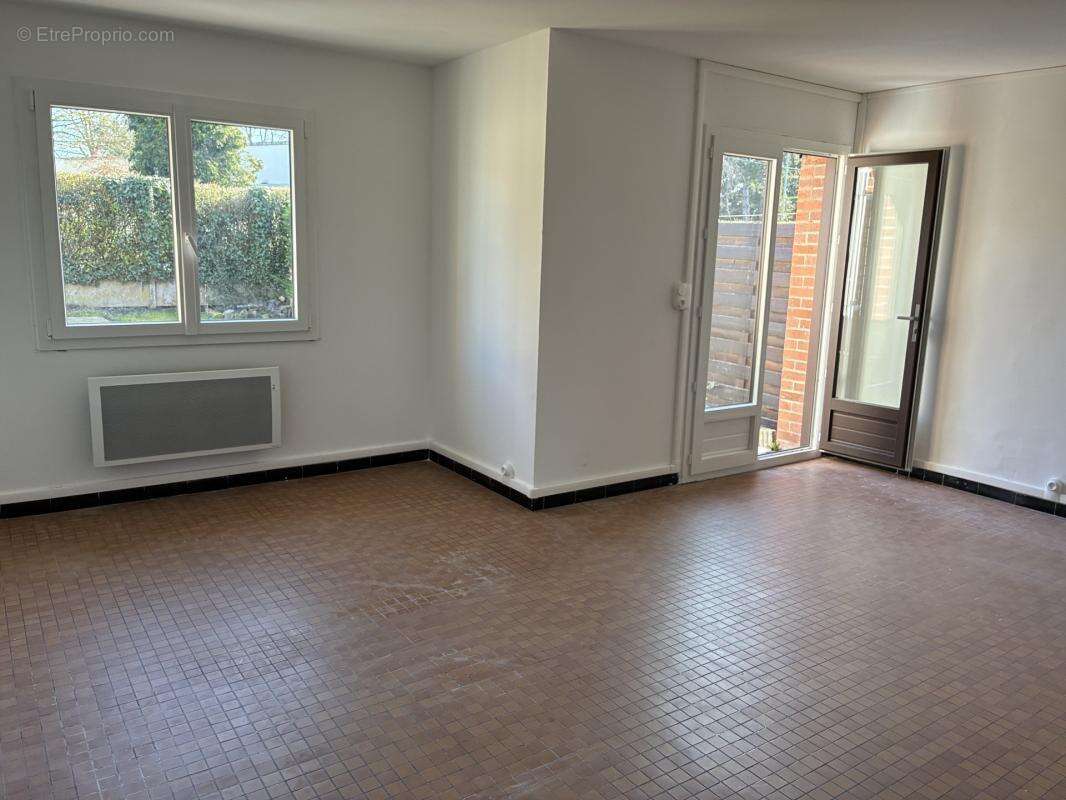 Maison à LAMBRES-LEZ-DOUAI